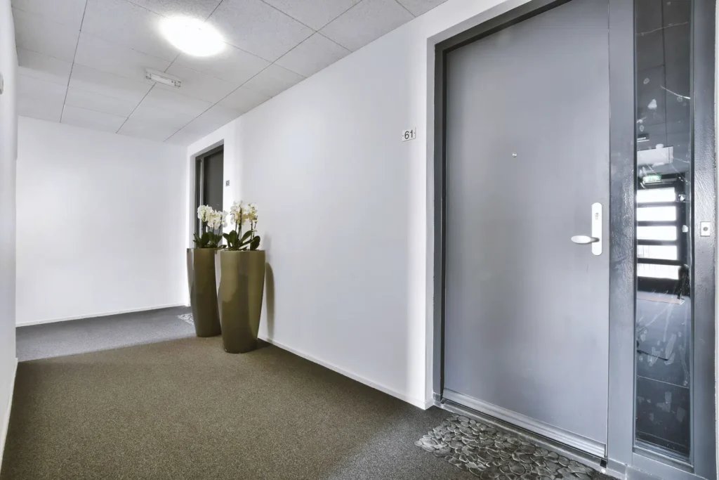 Portoncino di ingresso di uffici: come combinare alto design e sicurezza